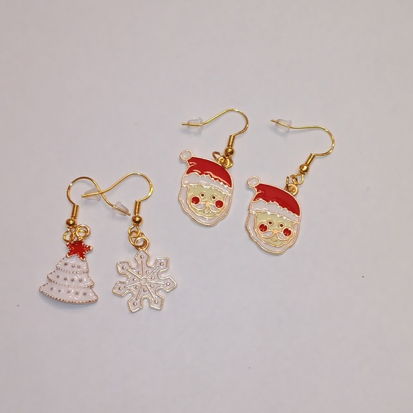 NWT Bundle of Two Pairs of Adorable Gold Dangling Christmas Earrings!! - Picture 2 of 4